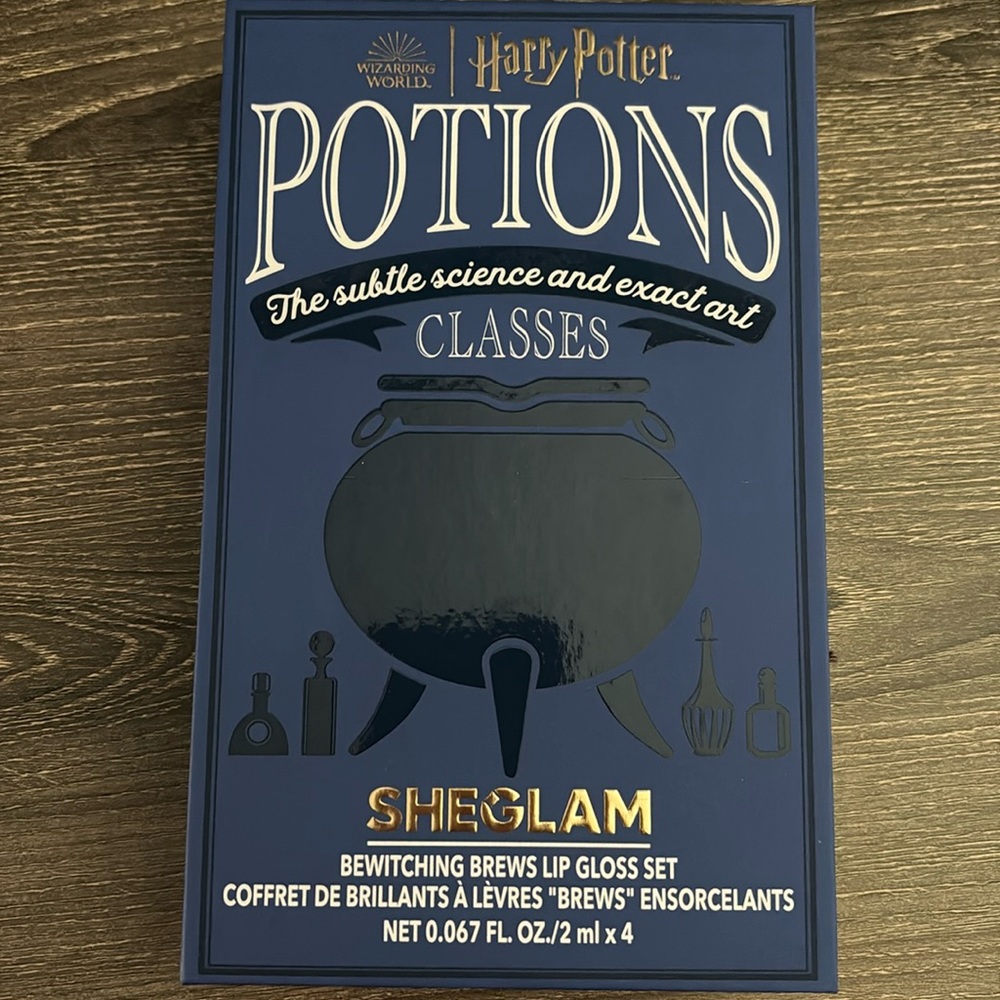 Harry Potter Lip gloss set.